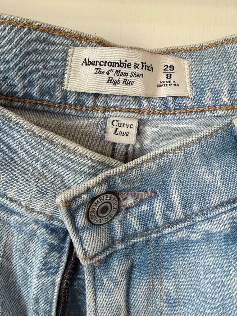 Abercrombie & Fitch Mom Short - Picture 3 of 4